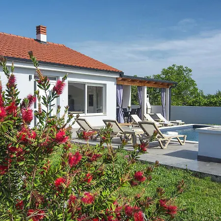 House In Near Brijuni National Park